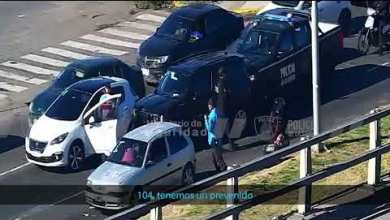 Roban un auto en La Matanza y los detienen en Villa Riachuelo Roban un auto en La Matanza y los detienen en Villa Riachuelo