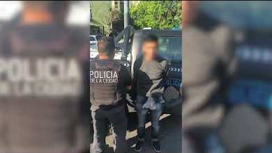 Tras una persecución, detuvieron a cuatro hombres que circulaban en un auto robado Tras una persecución, detuvieron a cuatro hombres que circulaban en un auto robado