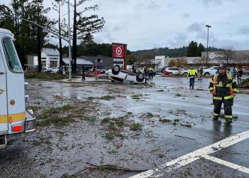 Tornado in California causes car flips and multiple hospitalizations Tornado in California causes car flips and multiple hospitalizations