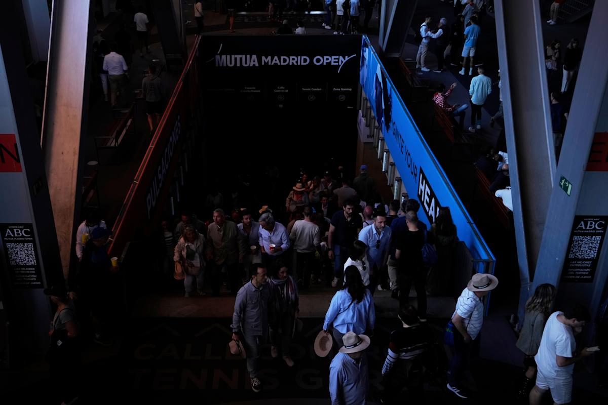 There’s a massive power outage cross Spain, Portugal and parts of France There’s a massive power outage cross Spain, Portugal and parts of France