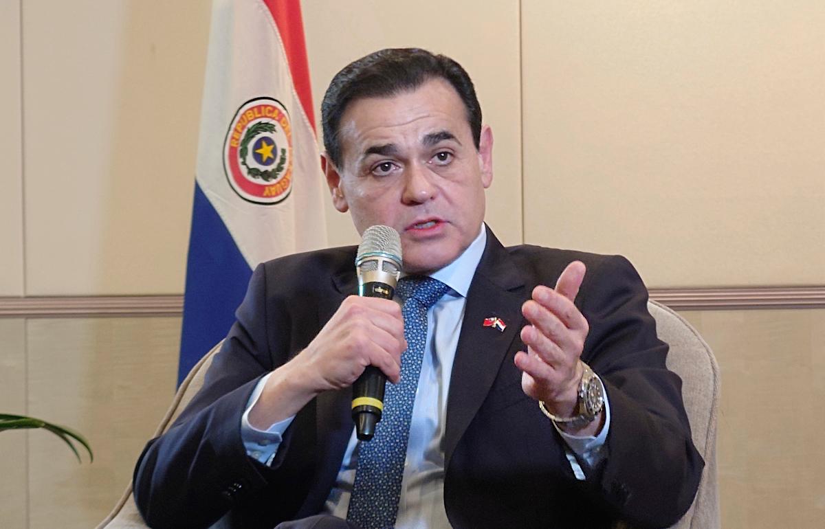Paraguay recalls ambassador to Brazil and suspends dam talks over espionage revelations Paraguay recalls ambassador to Brazil and suspends dam talks over espionage revelations