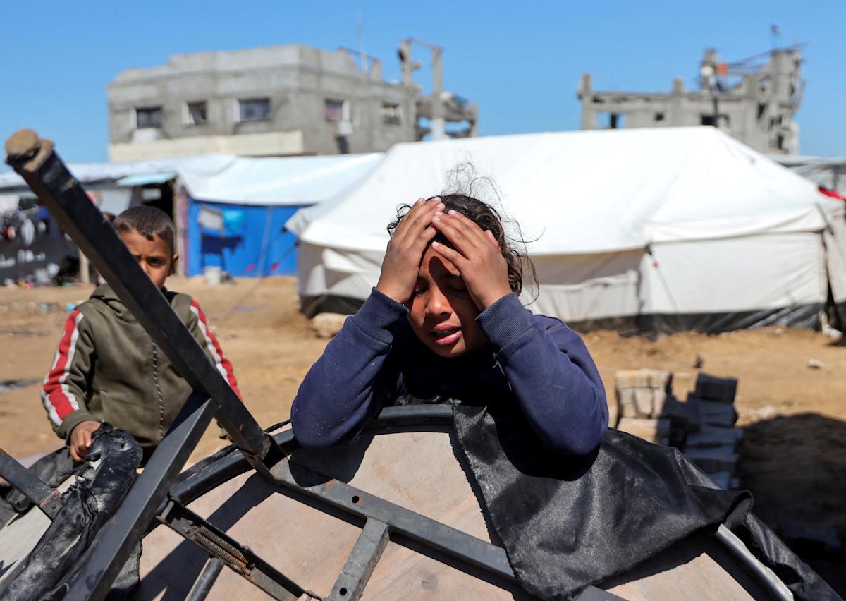Palestinian children face starvation under Israel’s total Gaza blockade Palestinian children face starvation under Israel’s total Gaza blockade