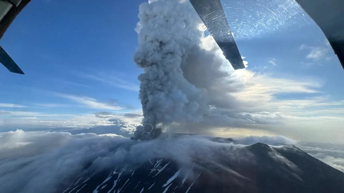 Russian volcano erupts for first time in more than 500 years Russian volcano erupts for first time in more than 500 years