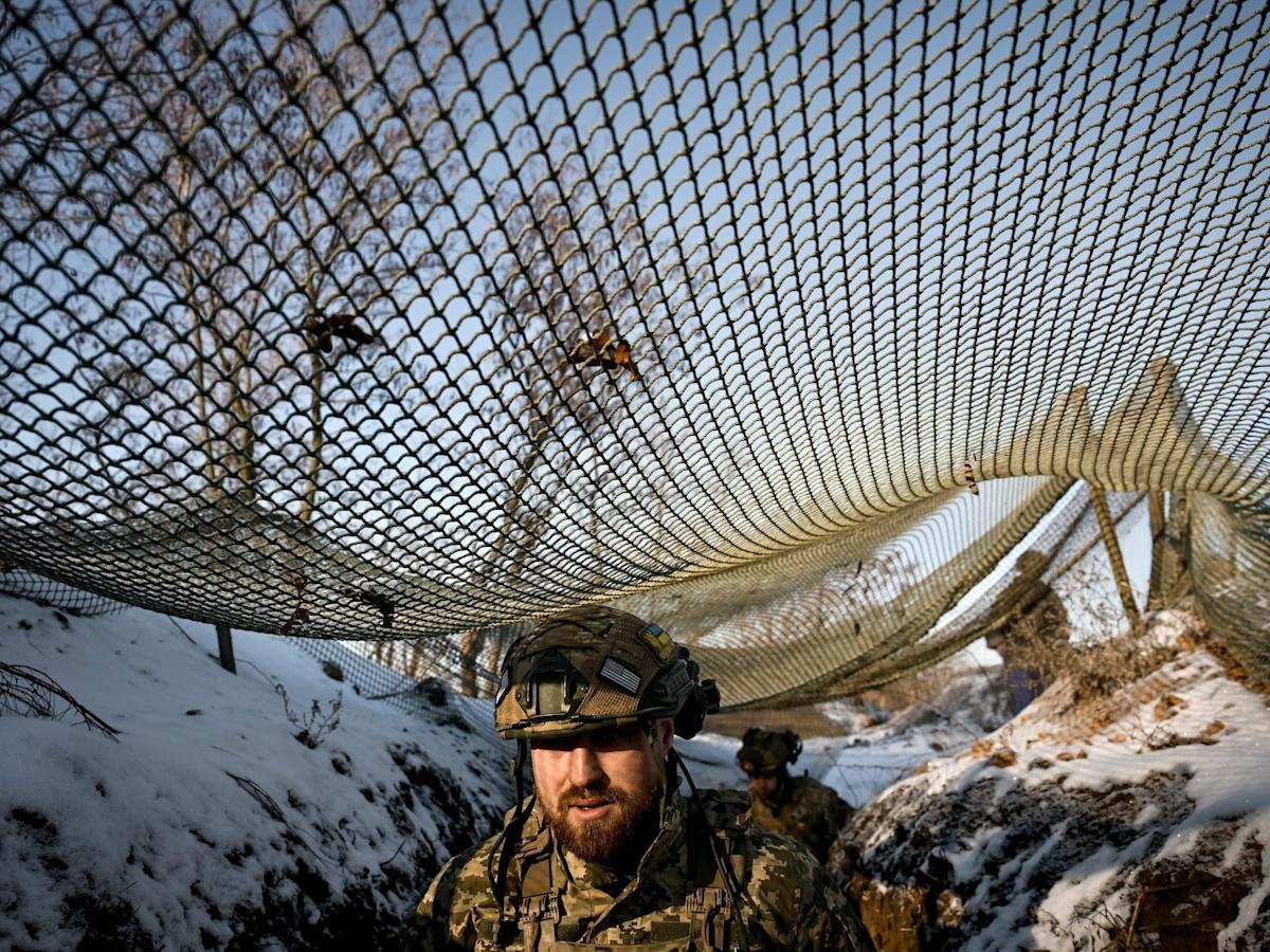 History suggests Ukraine needs heavily armed peacekeepers to have a chance of success History suggests Ukraine needs heavily armed peacekeepers to have a chance of success