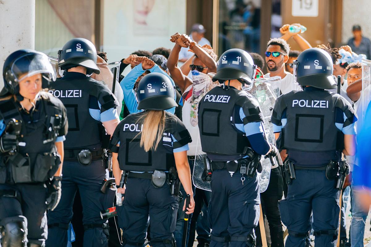 German authorities raid group that allegedly aims to overthrow Eritrean government German authorities raid group that allegedly aims to overthrow Eritrean government