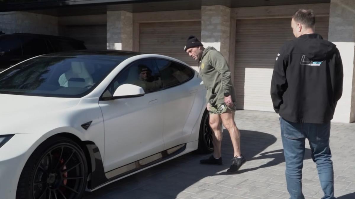 Joe Rogan Buys A Modified Tesla Model S Plaid Joe Rogan Buys A Modified Tesla Model S Plaid