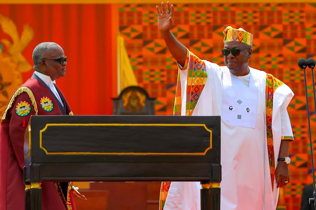 Ghana’s president suspends the chief justice of the country’s top court in a surprise move Ghana’s president suspends the chief justice of the country’s top court in a surprise move