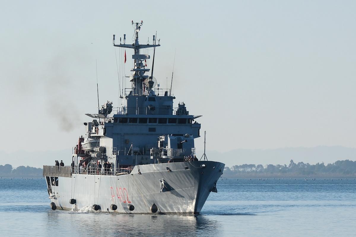 Italy sends another 8 migrants to Albania, despite failing to process the first group Italy sends another 8 migrants to Albania, despite failing to process the first group