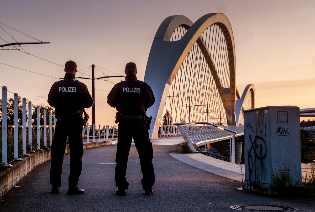 Germany extends border controls by 6 months as election rivals focus on migration ahead of poll Germany extends border controls by 6 months as election rivals focus on migration ahead of poll