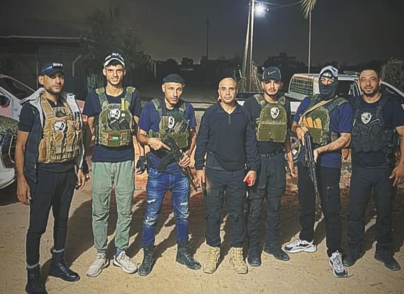 Israel-aligned Gazan militia operating in Rafah tunnels, aim to disarm Hamas Israel-aligned Gazan militia operating in Rafah tunnels, aim to disarm Hamas