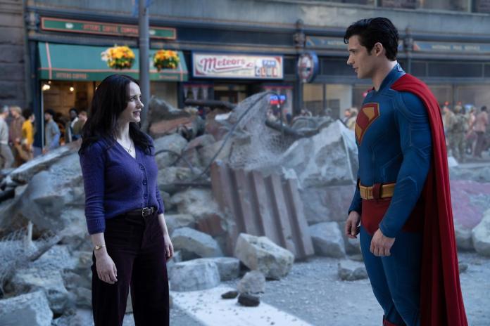 Superman Confronts Conflict and Lois Lane’s Tough Questions in New Trailer Superman Confronts Conflict and Lois Lane’s Tough Questions in New Trailer