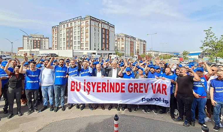 Kocaeli’nde işçiler üretimi durdurdu Kocaeli’nde işçiler üretimi durdurdu
