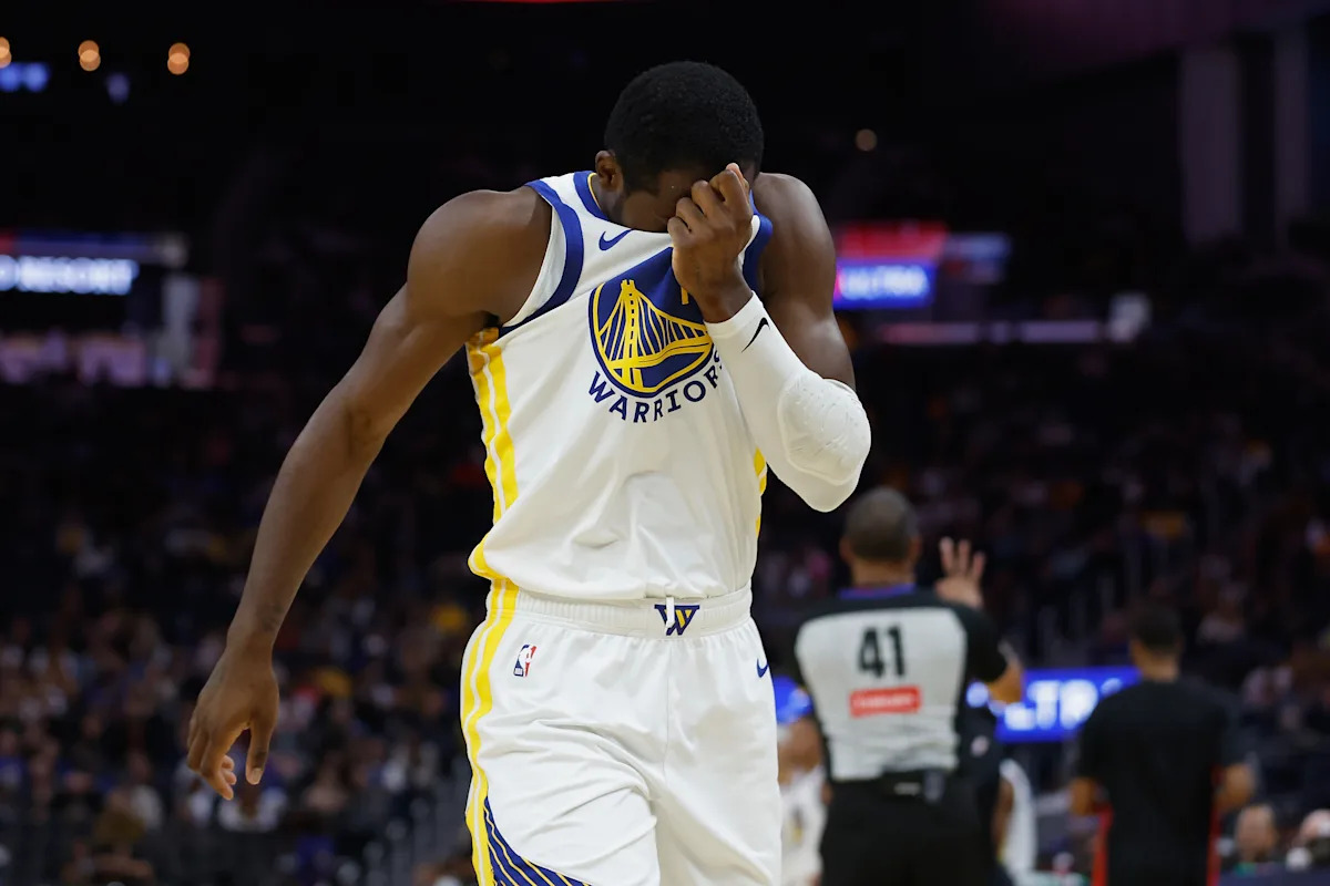 Warriors’ Jonathan Kuminga ejected from preseason win over Trail Blazers after making contact with official Warriors’ Jonathan Kuminga ejected from preseason win over Trail Blazers after making contact with official