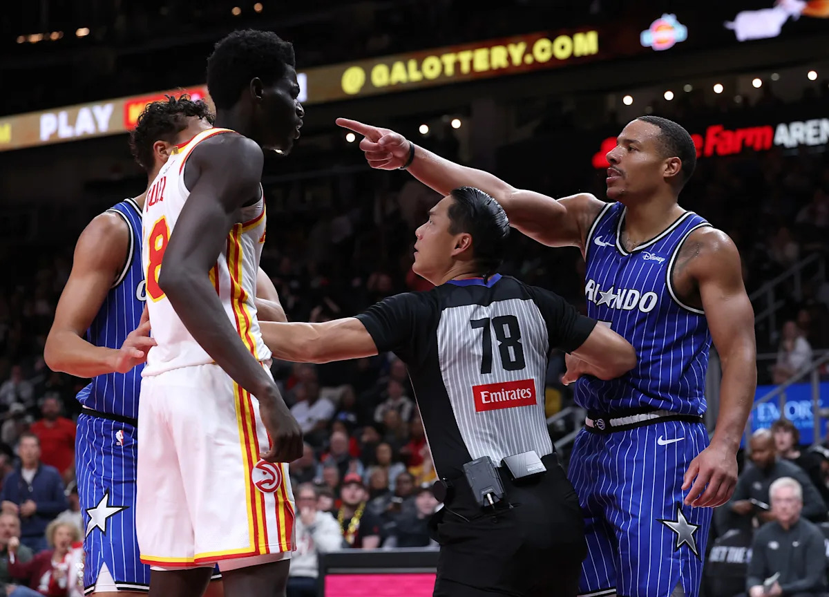 Magic guard Desmond Bane is ejected after throwing the ball to Onyeka Okongwu in loss to Hawks Magic guard Desmond Bane is ejected after throwing the ball to Onyeka Okongwu in loss to Hawks