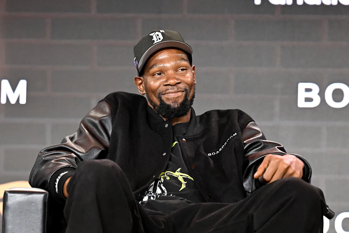 Kevin Durant agrees to a 2-year, million extension with the Houston Rockets Kevin Durant agrees to a 2-year, million extension with the Houston Rockets