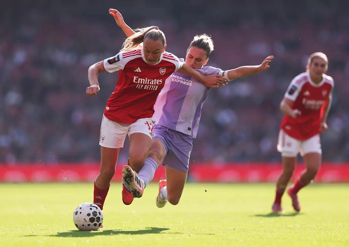 Arsenal 1-0 Brighton: Gunners grind out victory against resilient Seagulls Arsenal 1-0 Brighton: Gunners grind out victory against resilient Seagulls