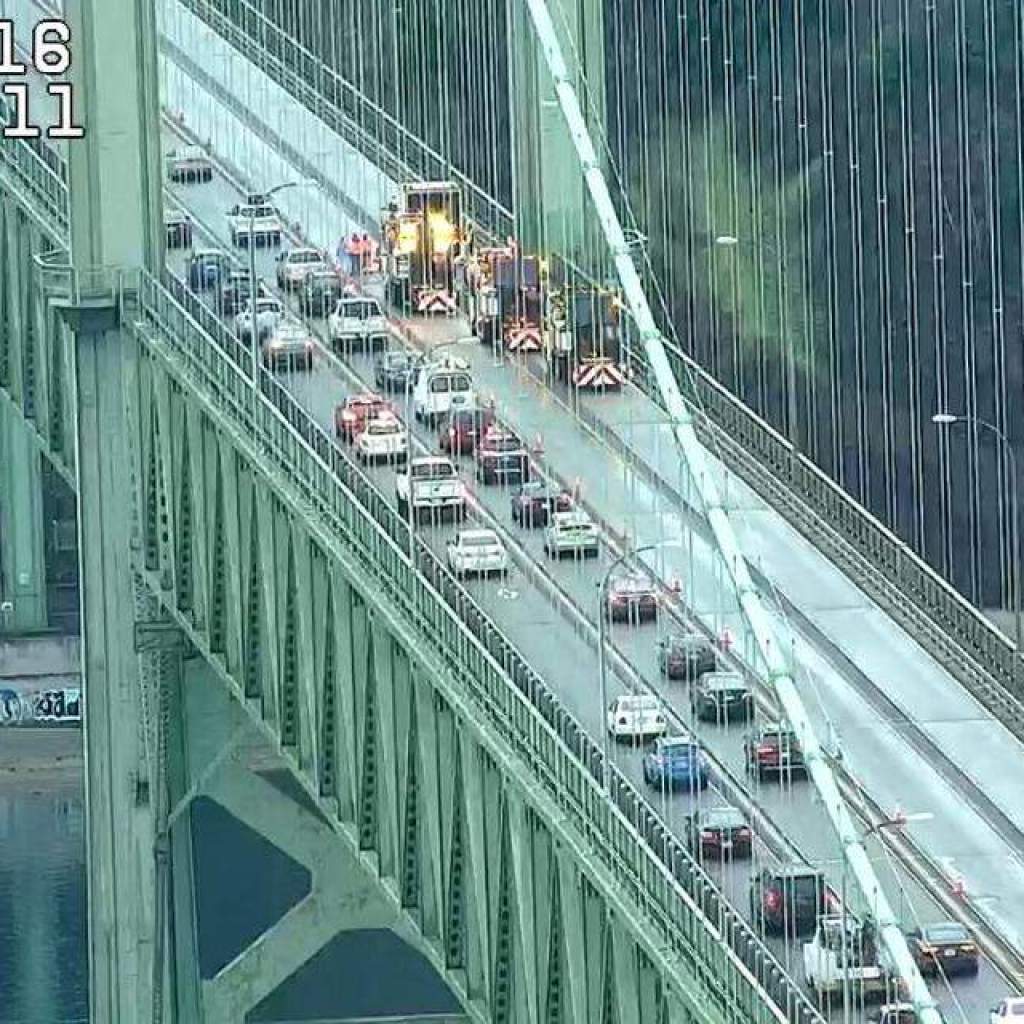 Emergency repairs will close lanes on westbound Narrows Bridge Emergency repairs will close lanes on westbound Narrows Bridge