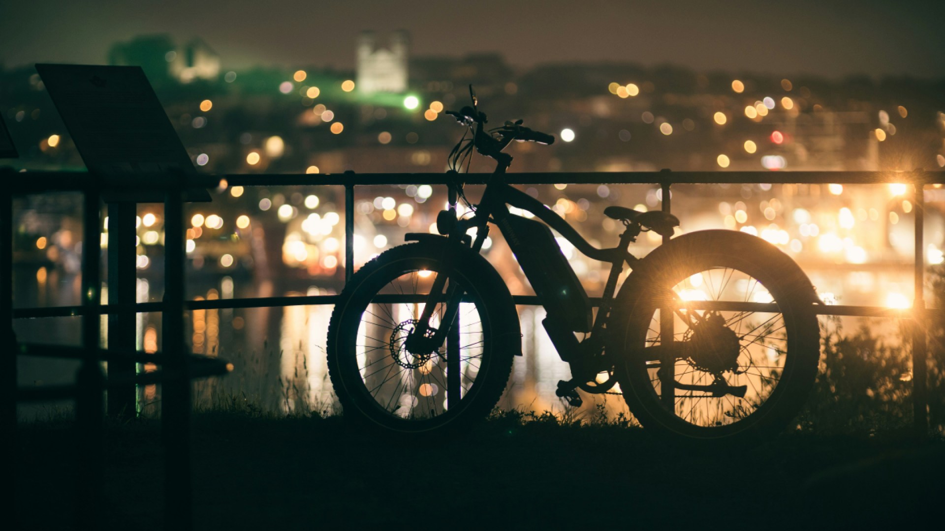 Understanding Electric Bikes (E-Bikes) for Everyday Commuters Understanding Electric Bikes (E-Bikes) for Everyday Commuters
