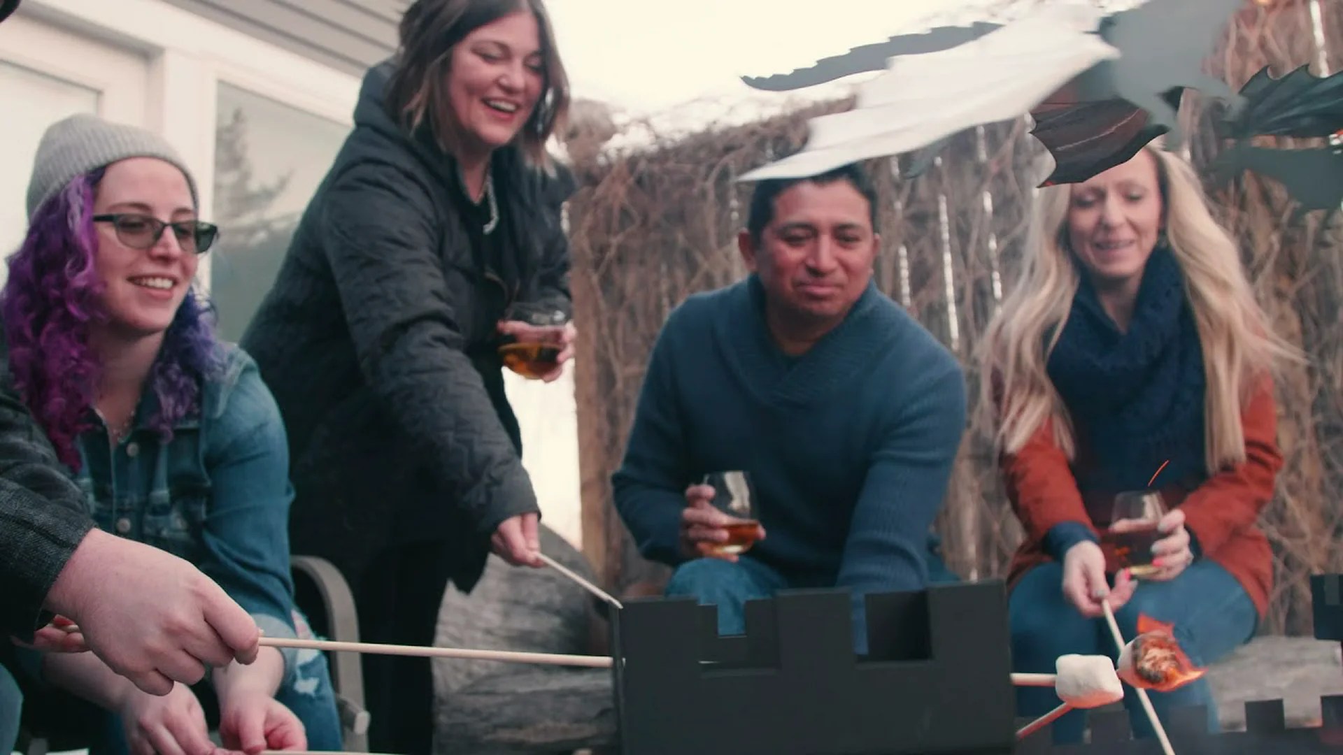 Top 7 Unique Gadgets to Play with Your Friends This Summer Top 7 Unique Gadgets to Play with Your Friends This Summer