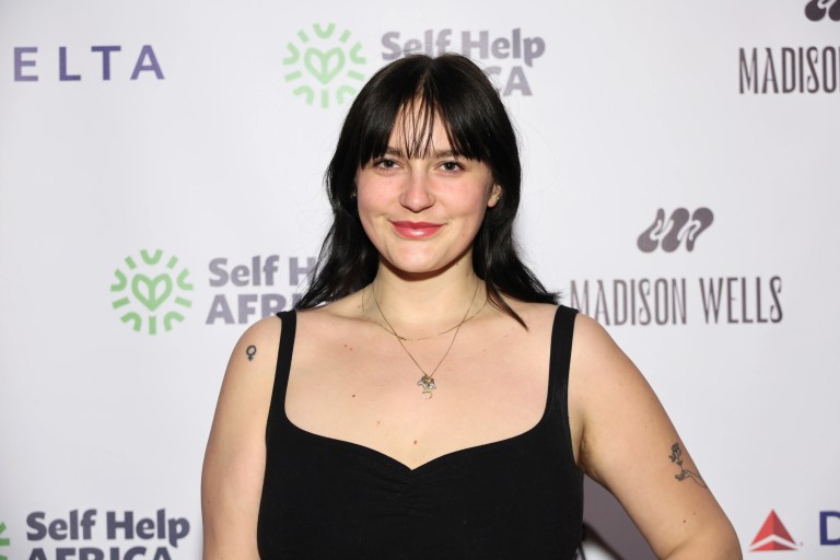 Tim McGraw’s daughter Gracie McGraw comes out as queer Tim McGraw’s daughter Gracie McGraw comes out as queer