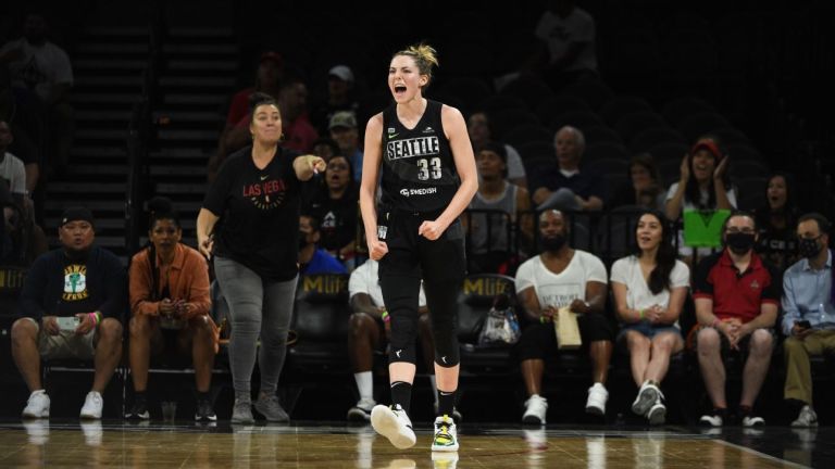 Storm’s Katie Lou Samuelson (ACL) expected to miss season Storm’s Katie Lou Samuelson (ACL) expected to miss season