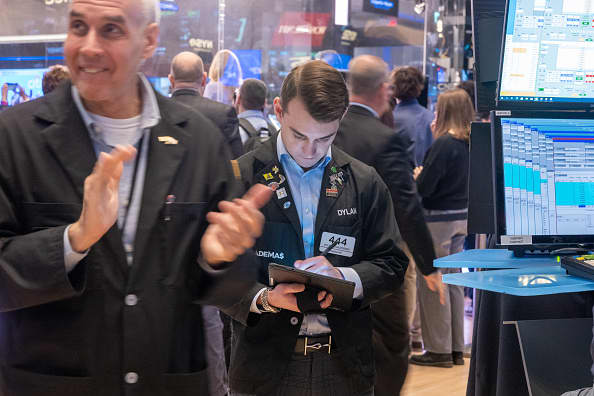 Stock market today: Live updates Stock market today: Live updates