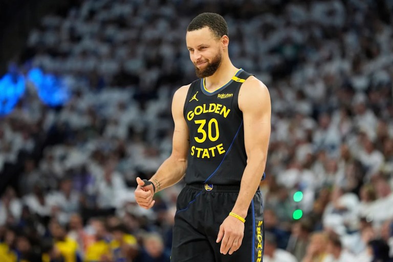 NBA playoffs: Warriors star Stephen Curry leaves Game 1 vs. Timberwolves early, ruled out with hamstring injury NBA playoffs: Warriors star Stephen Curry leaves Game 1 vs. Timberwolves early, ruled out with hamstring injury