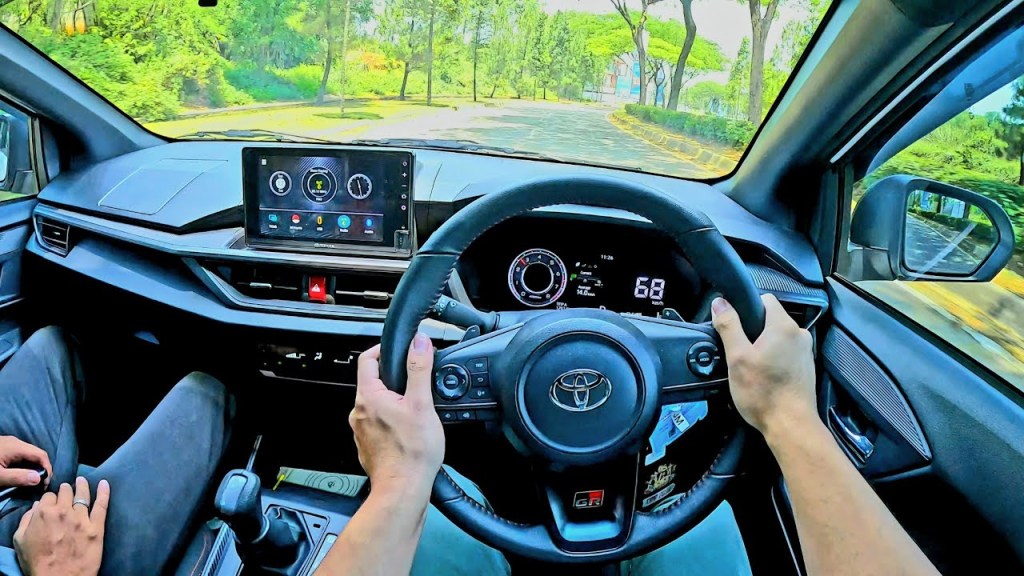 Mengemudi POV Toyota Baru Agya GR-Sport 1.2 CVT 2024 | Akselerasi & Penanganan | Mobil tes mobil (ASMR) Mengemudi POV Toyota Baru Agya GR-Sport 1.2 CVT 2024 | Akselerasi & Penanganan | Mobil tes mobil (ASMR)