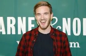 PewDiePie – Height, Weight, Family, Bio, Wiki, Networth & More – FameReddir PewDiePie – Height, Weight, Family, Bio, Wiki, Networth & More – FameReddir