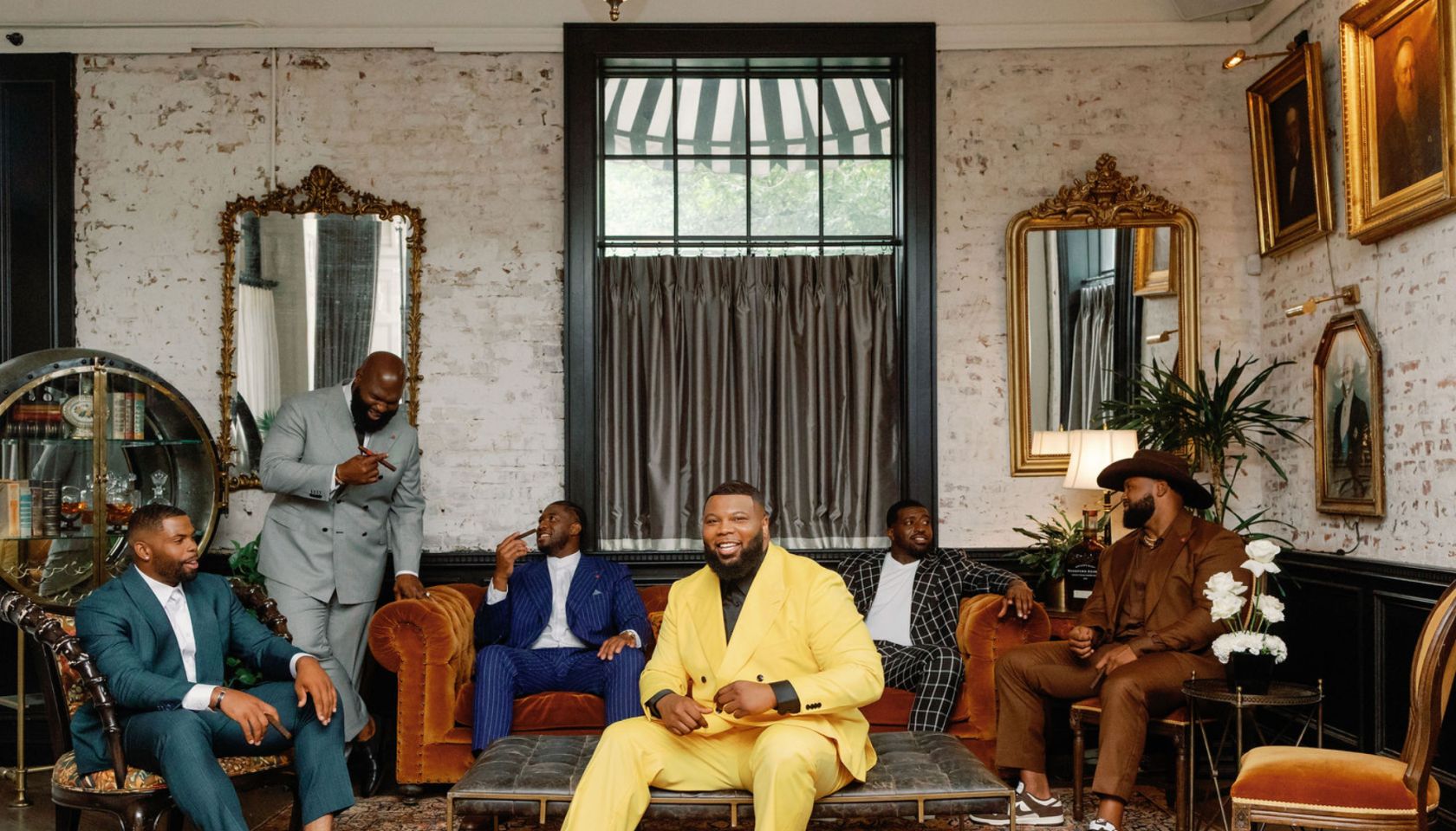 NFL Players & Plus-Size Models Walk ‘Man Of The Moment’ Show – FameReddir