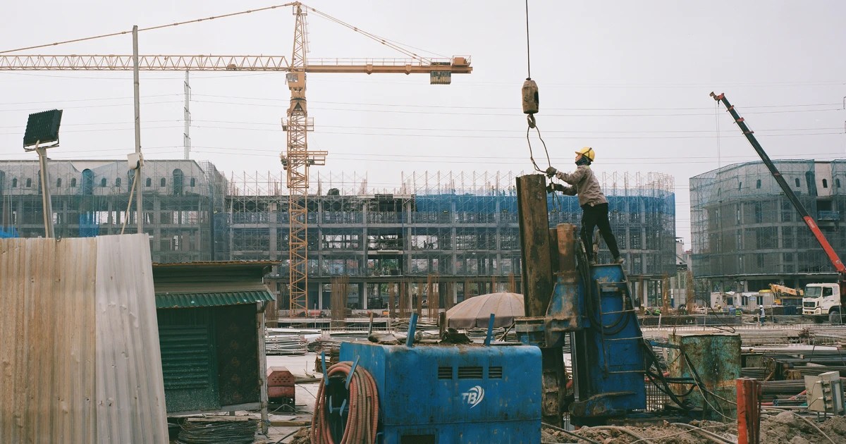 In Hanoi, the earth's most polluted city, the air is concrete