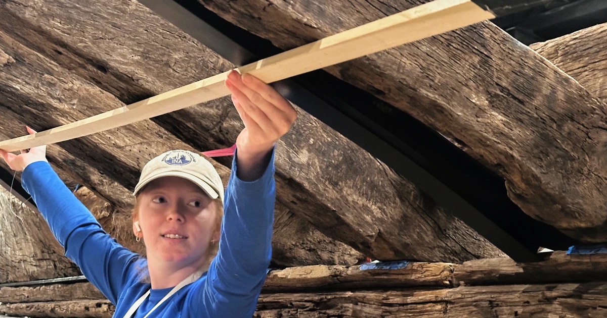A Revolutionary War-era boat is being painstakingly rebuilt after centuries buried beneath Manhattan – FameReddir