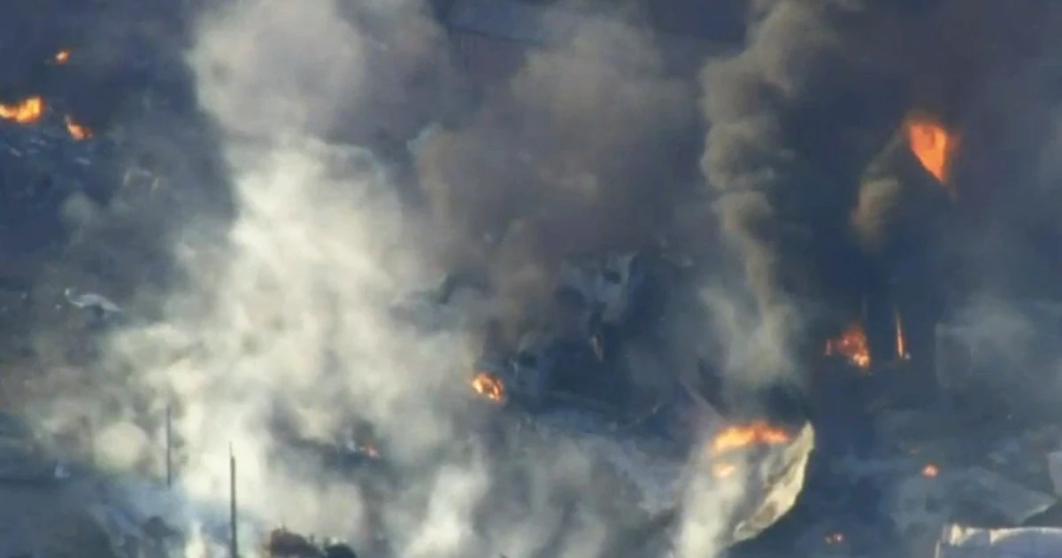 California fireworks warehouse catches fire and explodes – FameReddir