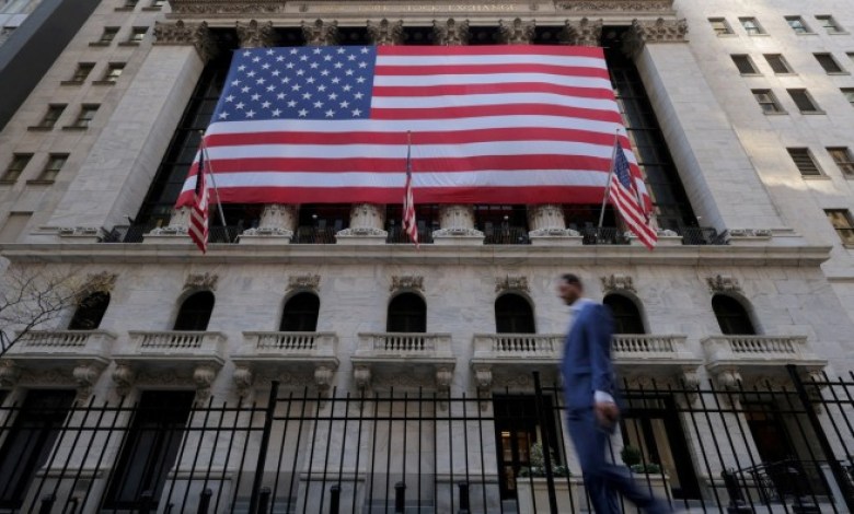 Stock-picking funds suffer record 0 billion in outflows Stock-picking funds suffer record 0 billion in outflows