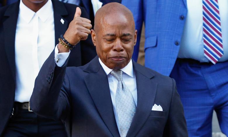U.S. lawyer resigns after being ordered to drop corruption charges against New York City Mayor Adams U.S. lawyer resigns after being ordered to drop corruption charges against New York City Mayor Adams