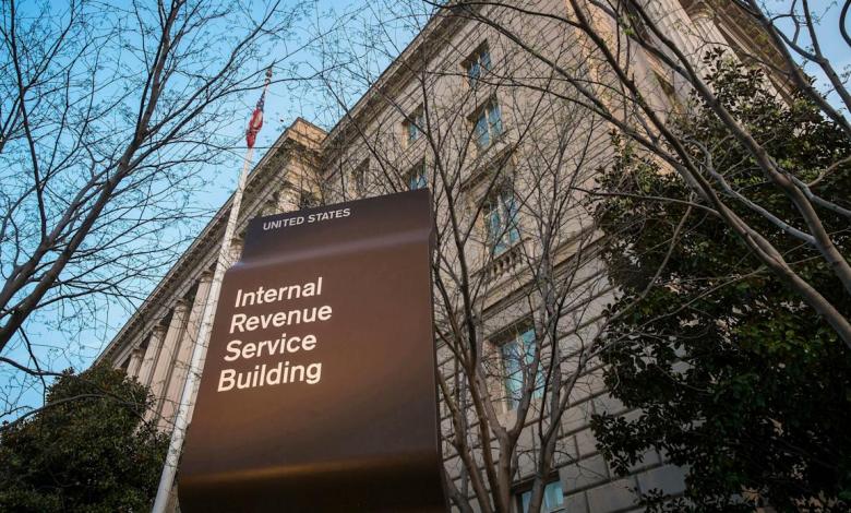 One million taxpayers will soon receive payments of up to ,400 from the IRS. who are they? One million taxpayers will soon receive payments of up to ,400 from the IRS. who are they?