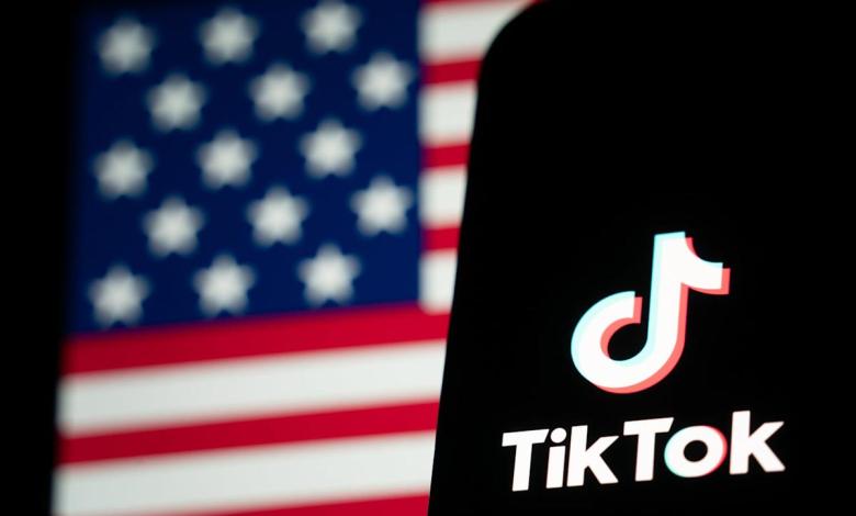 TikTok bans US users from using the app TikTok bans US users from using the app