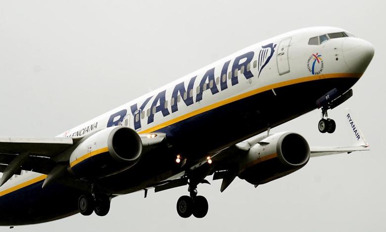 Ryanair takes legal action against passengers to ‘fight inappropriate behavior’ Ryanair takes legal action against passengers to ‘fight inappropriate behavior’