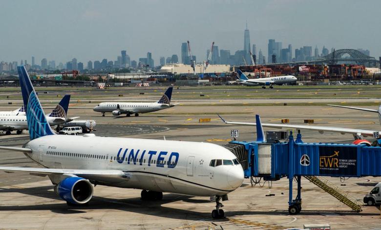 United will start testing Starlink on flights in February United will start testing Starlink on flights in February