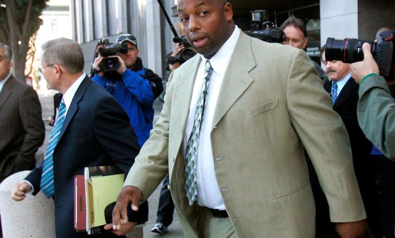 Former No. 49 Dana Stubblefield will remain behind bars after judge rejects bail ruling Former No. 49 Dana Stubblefield will remain behind bars after judge rejects bail ruling