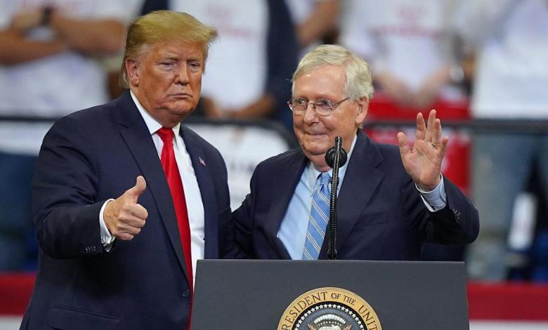 Mitch McConnell gets standing ovation after clever swipe at Trump Mitch McConnell gets standing ovation after clever swipe at Trump