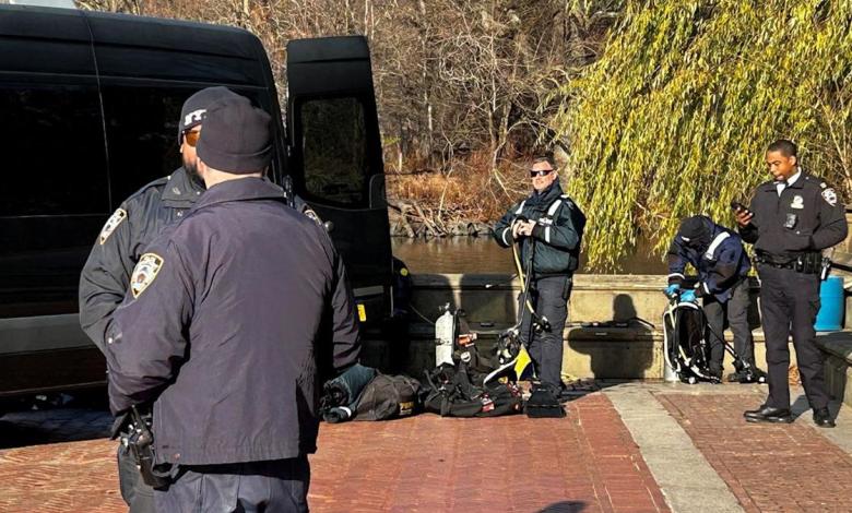Suspect had Monopoly money in backpack: sources Suspect had Monopoly money in backpack: sources