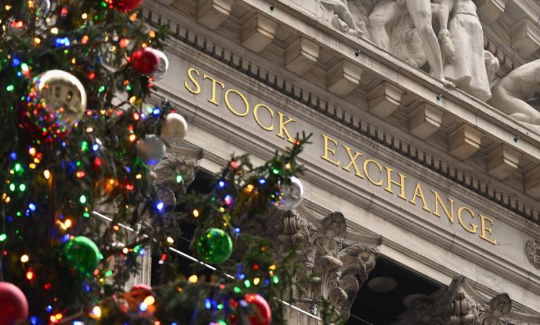 Indexes edged lower on first trading day after Christmas Indexes edged lower on first trading day after Christmas
