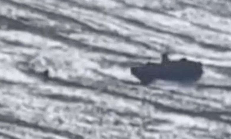 Ukrainian paratroopers try to run over Russian soldiers with armored vehicles Ukrainian paratroopers try to run over Russian soldiers with armored vehicles