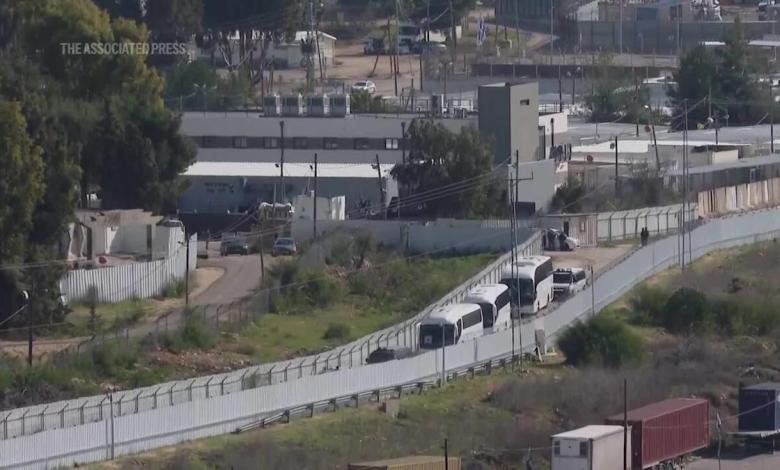 Convoy of buses carrying Palestinian prisoners from Ofer prison to West Bank Convoy of buses carrying Palestinian prisoners from Ofer prison to West Bank