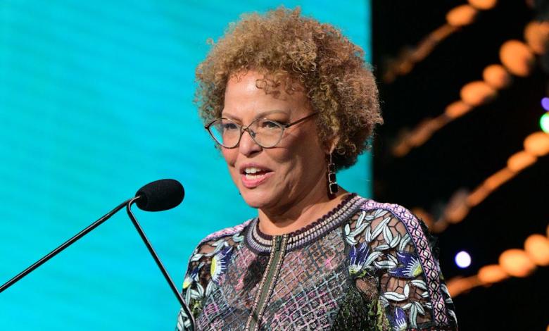 Former BET CEO offers game-changing advice for aspiring leaders Former BET CEO offers game-changing advice for aspiring leaders