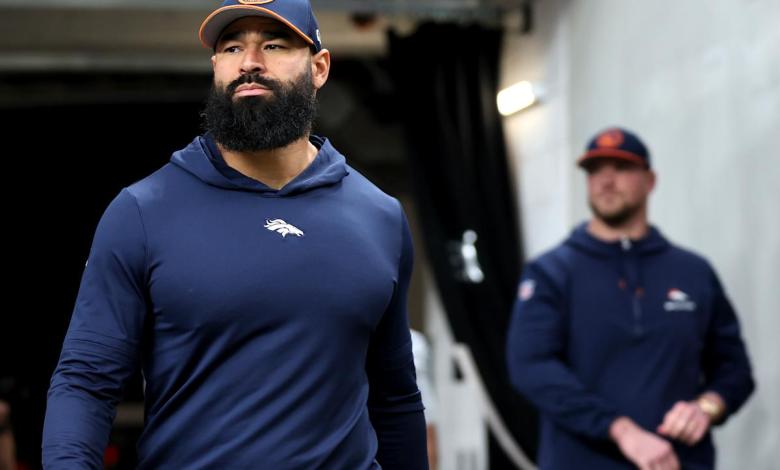 Mustangs and assistant Michael Wilhoite are accused of assaulting police officers Mustangs and assistant Michael Wilhoite are accused of assaulting police officers