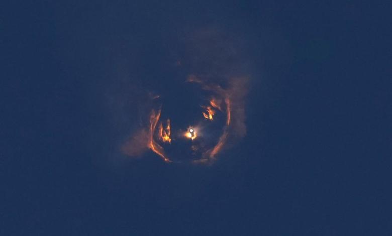 SpaceX loses contact with spacecraft during the latest Starship large rocket test flight SpaceX loses contact with spacecraft during the latest Starship large rocket test flight