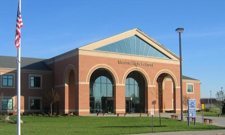 Mason High School student arrested after shooting threats, district says Mason High School student arrested after shooting threats, district says