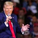 Trump Town Hall Erupts in Laughter as He Claims He’s Made No Mistakes Trump Town Hall Erupts in Laughter as He Claims He’s Made No Mistakes